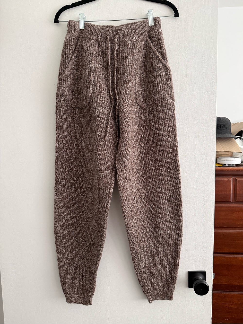 ALO Yoga Cozy Knit Joggers in Brown Heather